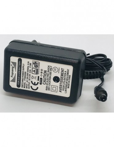 Ličio baterijų įkroviklis 220V 8.4V 2A 17W VHBW